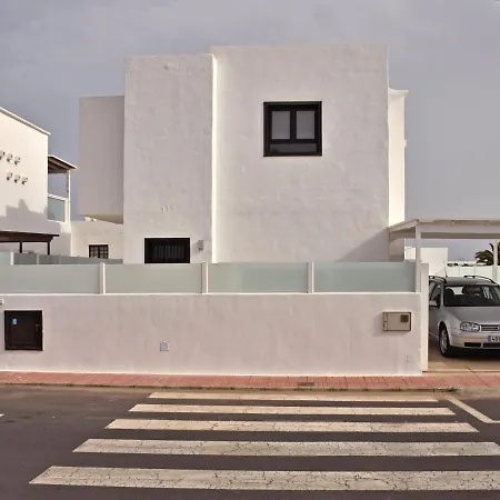 Villa Zonzamas Puerto del Carmen (Lanzarote)