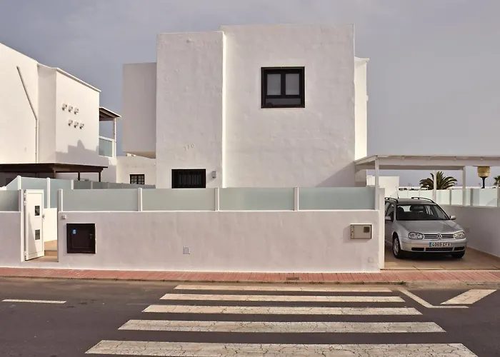 Villa Zonzamas Puerto del Carmen (Lanzarote)
